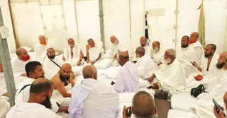 লাব্বাইক ধ্বনিতে মুখরিত মিনা প্রান্তর; তাঁবুতে হাজিদের খোঁজ নিচ্ছেন ধর্মমন্ত্রী